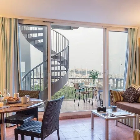 Pierre & Premium Port Prestige Lägenhetshotell Antibes